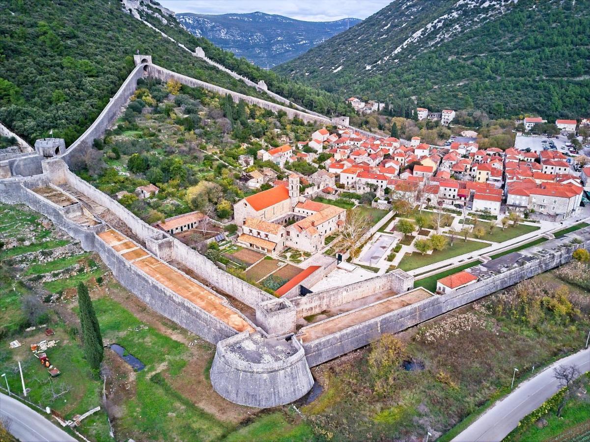 Hotel Faraon Trpanj Exterior foto